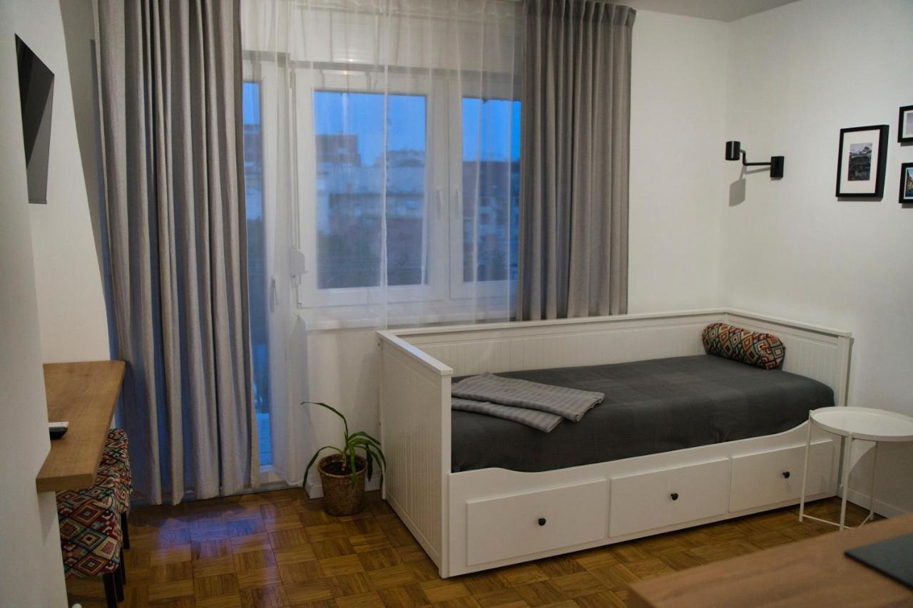 Sunset Station Apartments ซาเกร็บ ภายนอก รูปภาพ