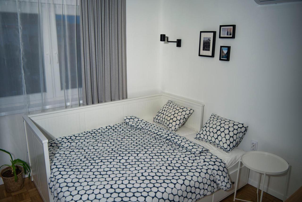 Sunset Station Apartments ซาเกร็บ ภายนอก รูปภาพ